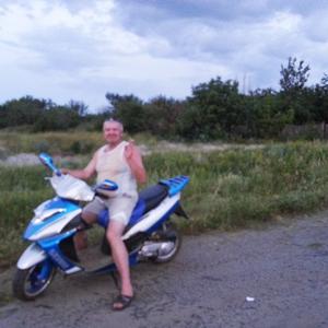 Парни в Норильске: Владимир Кручин, 58 - ищет девушку из Норильска