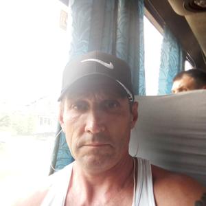 Парни в Тамани: Геннадий, 45 - ищет девушку из Тамани