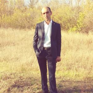 Парни в Черкесске: Назир, 38 - ищет девушку из Черкесска