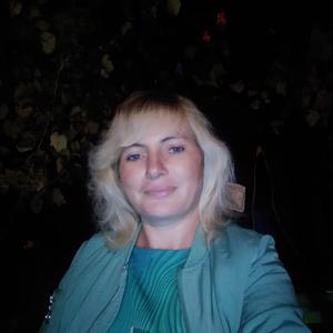 Девушки в Белореченске (Краснодарский край): Татьяна, 35 - ищет парня из Белореченска (Краснодарский край)