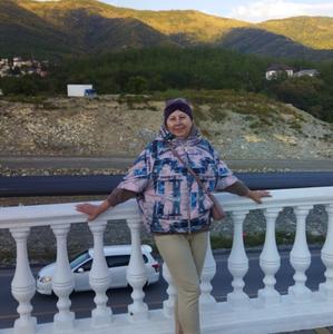 Девушки в Электрогорске: Елена, 52 - ищет парня из Электрогорска
