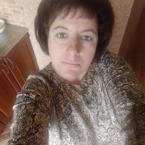 Девушки в Пскове: Татьяна, 38 - ищет парня из Пскова