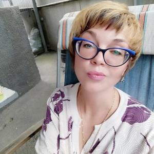 Девушки в Ессентуках: Ольга, 44 - ищет парня из Ессентуков