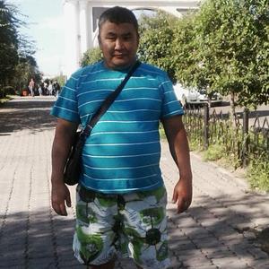 Парни в Улан-Удэ: Евгенийбаир, 52 - ищет девушку из Улан-Удэ