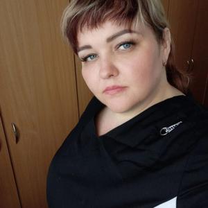 Девушки в Перми: Ольга, 41 - ищет парня из Перми