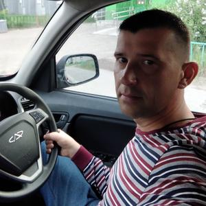 Парни в Волжске: Михаил, 38 - ищет девушку из Волжска
