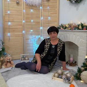 Девушки в Жигулевске: Valentina Koroleva, 67 - ищет парня из Жигулевска