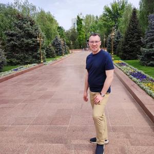 Парни в Санкт-Петербурге: Pavel, 42 - ищет девушку из Санкт-Петербурга