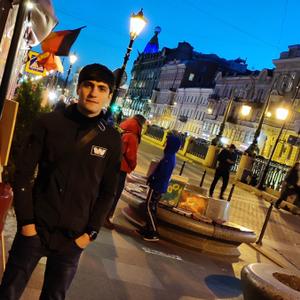 Парни в Санкт-Петербурге: Шахин, 24 - ищет девушку из Санкт-Петербурга