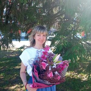 Девушки в Екатеринбурге: Кристина Смирнова, 43 - ищет парня из Екатеринбурга