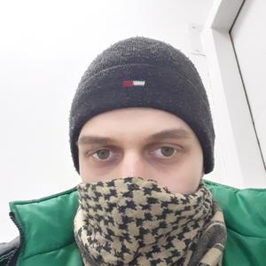 Парни в Череповце: Андрей, 27 - ищет девушку из Череповца
