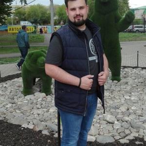 Парни в Челябинске: Сергей, 28 - ищет девушку из Челябинска