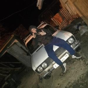 Парни в Саяногорске: Сергей, 19 - ищет девушку из Саяногорска