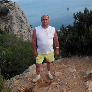 Сергей, 52 года, Радужный