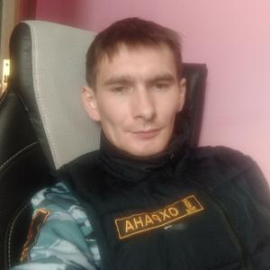 Игорь, 26 лет, Чернушка