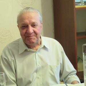 Туров, 81 год, Таштагол