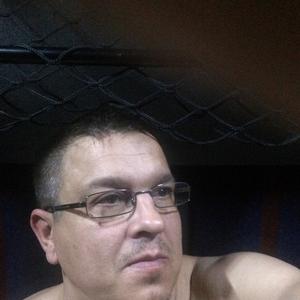 Вадим, 49 лет, Камызяк