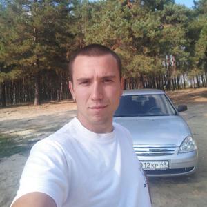 Парни в Кирсанове: Дмитрий, 28 - ищет девушку из Кирсанова