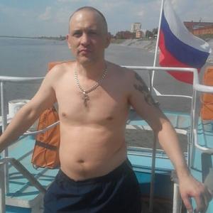 Парни в Томске: Евгений, 47 - ищет девушку из Томска