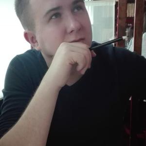 Парни в Глазове: Макс Егоров, 32 - ищет девушку из Глазова