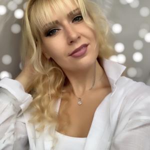 Алёна, 34 года, Пермь
