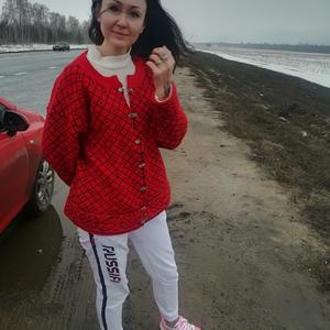 Девушки в Тольятти: Valentina, 42 - ищет парня из Тольятти