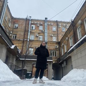 Парни в Омске: Андрей, 20 - ищет девушку из Омска