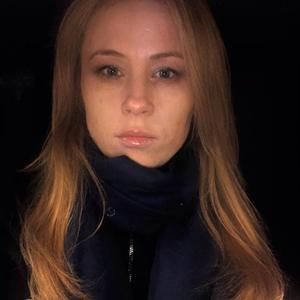 Юлия, 34 года, Псков