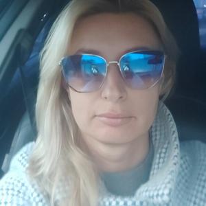 Светлана, 47 лет, Отважное