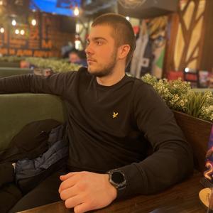 Илья, 18 лет, Томск