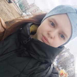 Девушки в Ноябрьске: Анастасия, 27 - ищет парня из Ноябрьска