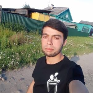 Парни в Якутске: Алик, 22 - ищет девушку из Якутска