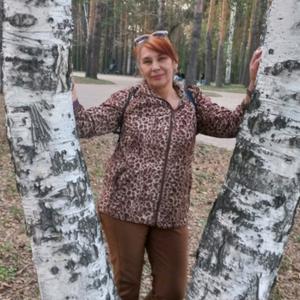 Девушки в Ангарске: Ольга, 59 - ищет парня из Ангарска