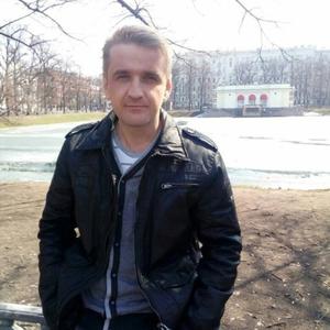 Парни в Гагарине: Сергей, 42 - ищет девушку из Гагарина