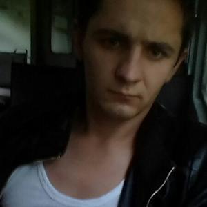 Парни в Сертолово: Дмитрий, 29 - ищет девушку из Сертолово