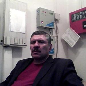 Валерий, 63 года, Татарск