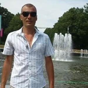Парни в Димитровграде: Владислав, 44 - ищет девушку из Димитровграда