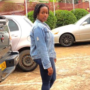 Девушки в Кампала: Aurora, 27 - ищет парня из Кампала