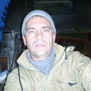 Юрий, 49 лет, Усинск
