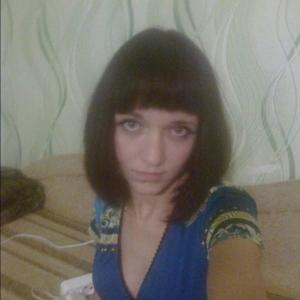 Девушки в Челябинске: Анастасия Дильжанова, 32 - ищет парня из Челябинска