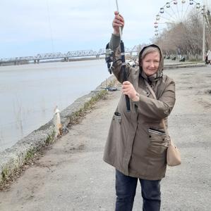 Девушки в Новосибирске: Ольга, 60 - ищет парня из Новосибирска