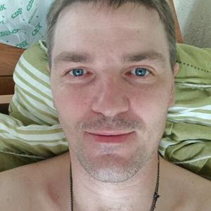 Иван, 38 лет, Охотск