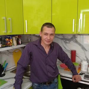 Александр, 47 лет, Озерск