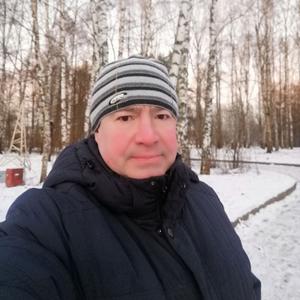 Парни в Саратове: Михаил, 49 - ищет девушку из Саратова