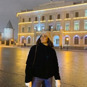 Девушки в Казани (Татарстан): Гулина, 26 - ищет парня из Казани (Татарстан)