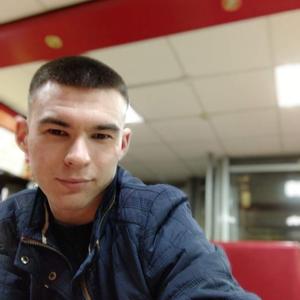 Парни в Саратове: Алексей, 24 - ищет девушку из Саратова