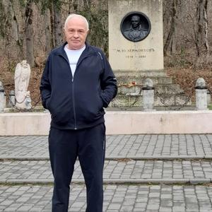 Парни в Железноводске: Виталий, 64 - ищет девушку из Железноводска