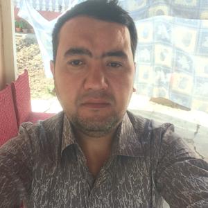 Парни в Нижнекамске: Бахадыр, 41 - ищет девушку из Нижнекамска