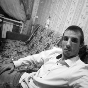 Алексей, 28 лет, Кировград