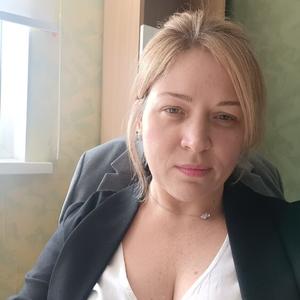 Девушки в Екатеринбурге: Татьяна, 39 - ищет парня из Екатеринбурга